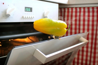 Skateboarding Fruits And Vegetables – ‘Skitchen’ by Benoit Jammes